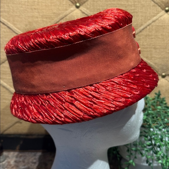 Vintage Red Fisk Hat - Picture 4 of 9